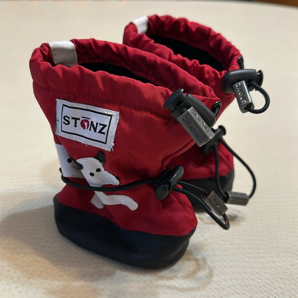 Stonz Baby Booties Size S